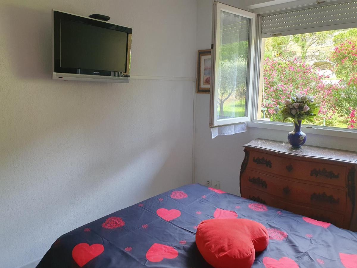 Appartement Yoyo. Menton Luaran gambar